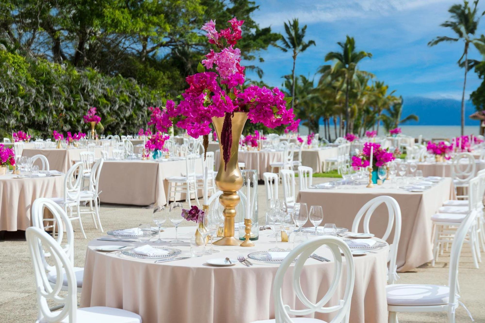 Marriott Puerto Vallarta Resort & Spa Exterior photo