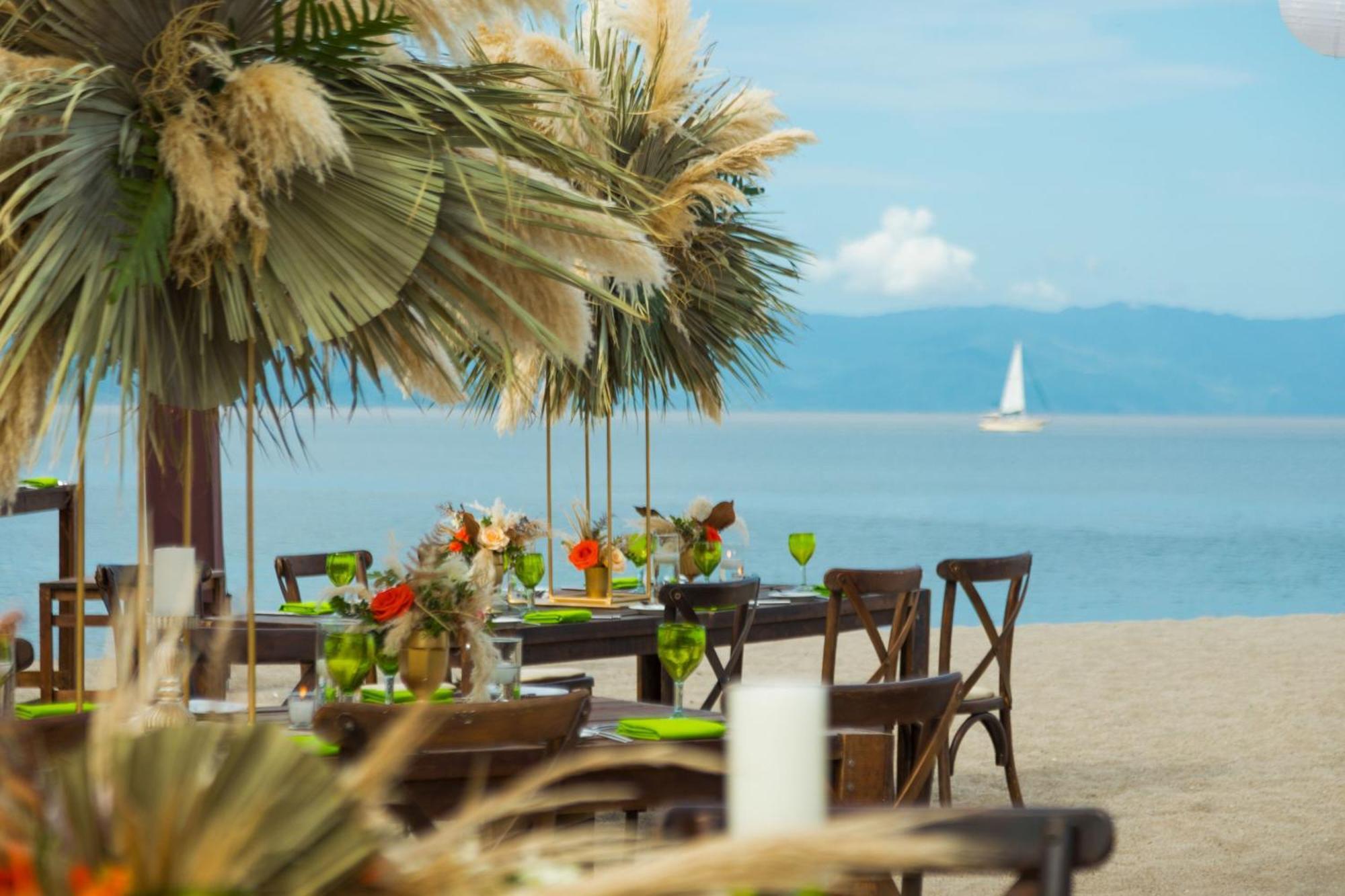 Marriott Puerto Vallarta Resort & Spa Exterior photo