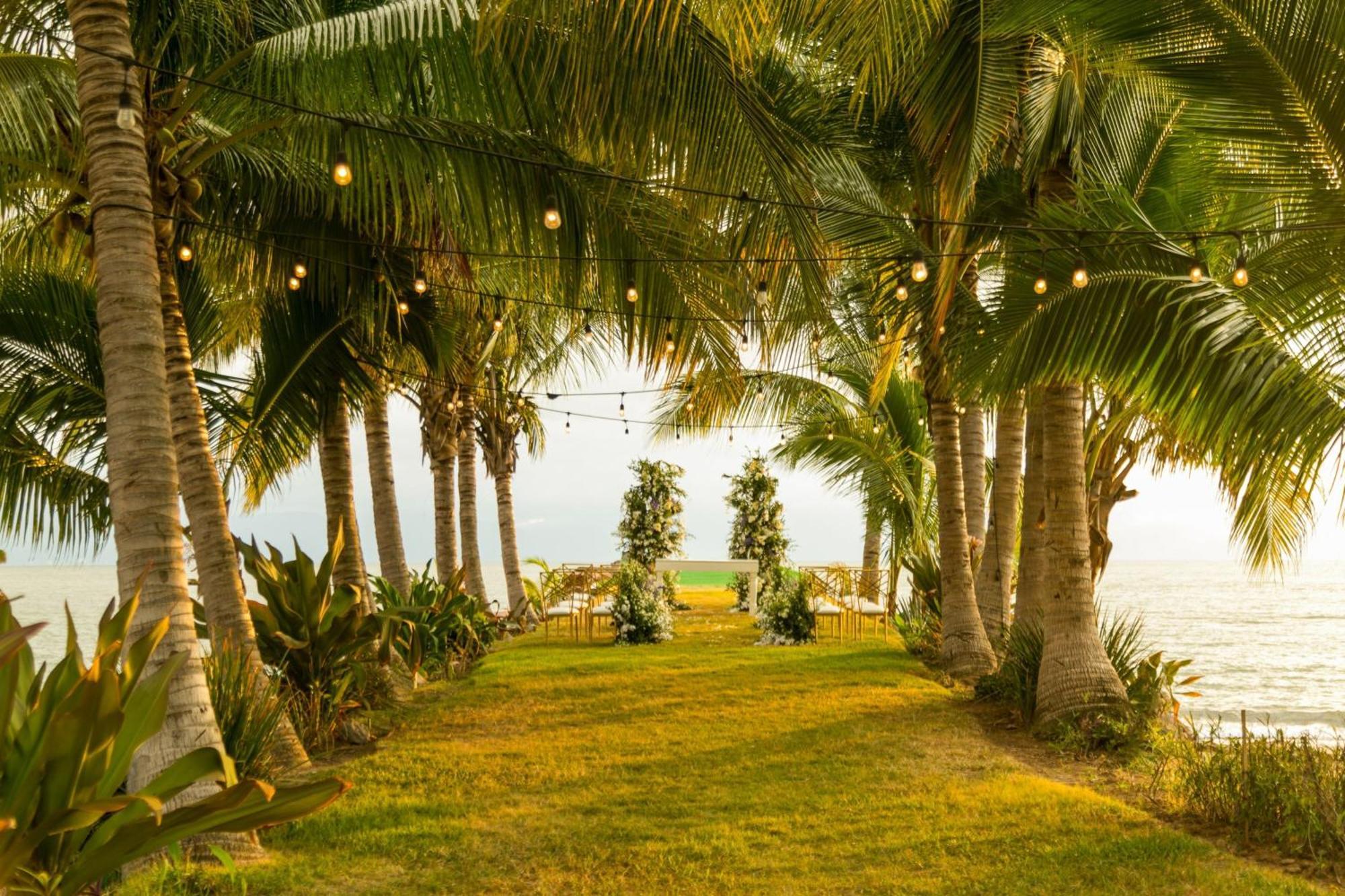 Marriott Puerto Vallarta Resort & Spa Exterior photo